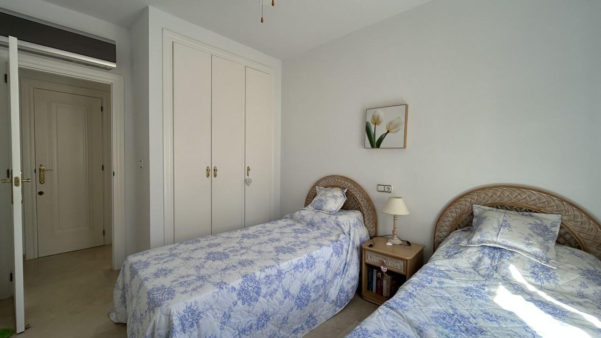 Las Ramblas, Atico con plaza privada en 1ª linea del campo de golf