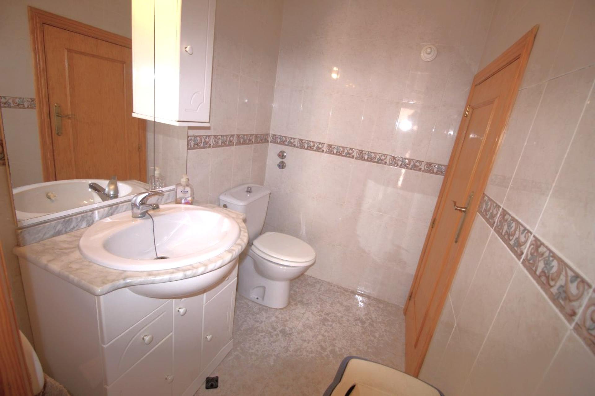 Orihuela Costa, Playa Flamenca, Radhus med 3 sovrum och 2 badrum