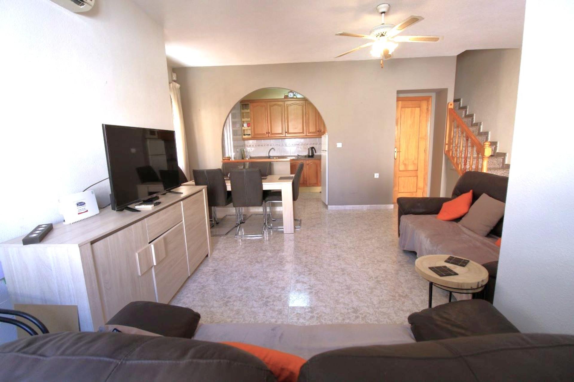 Orihuela Costa, Playa Flamenca, Radhus med 3 sovrum och 2 badrum