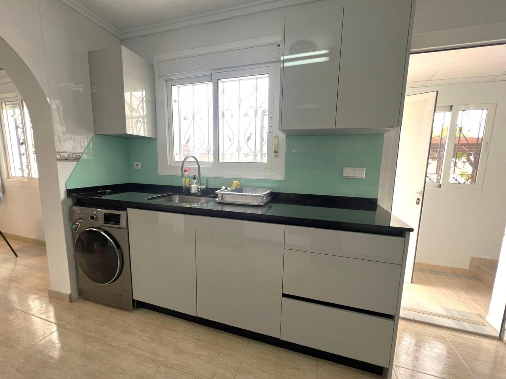 Camposol, Villa con 3 dormitorios y 3 baños