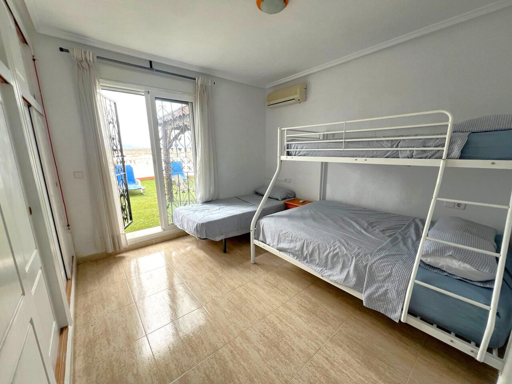 Camposol, Villa con 3 dormitorios y 3 baños