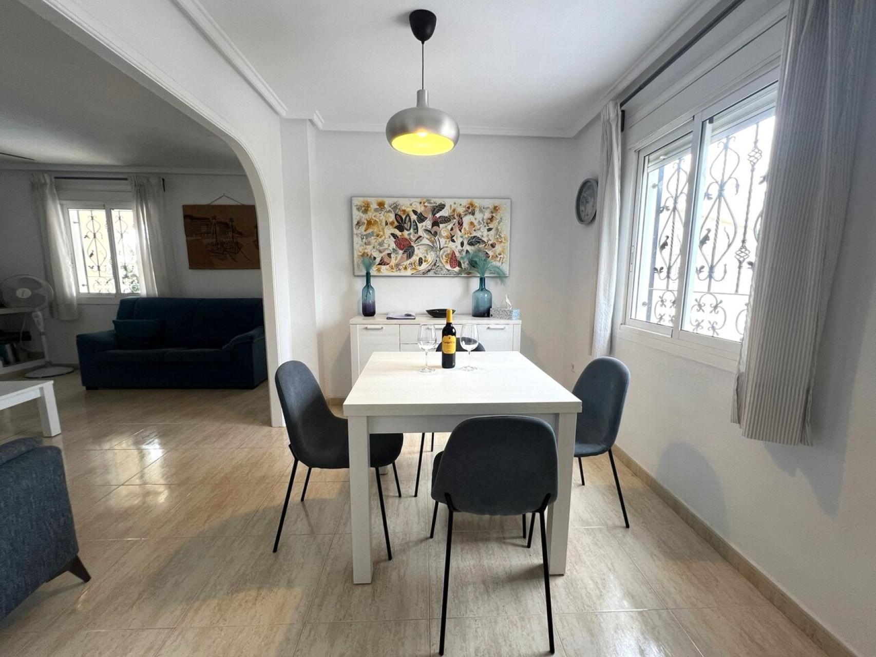 Camposol, Villa con 3 dormitorios y 3 baños