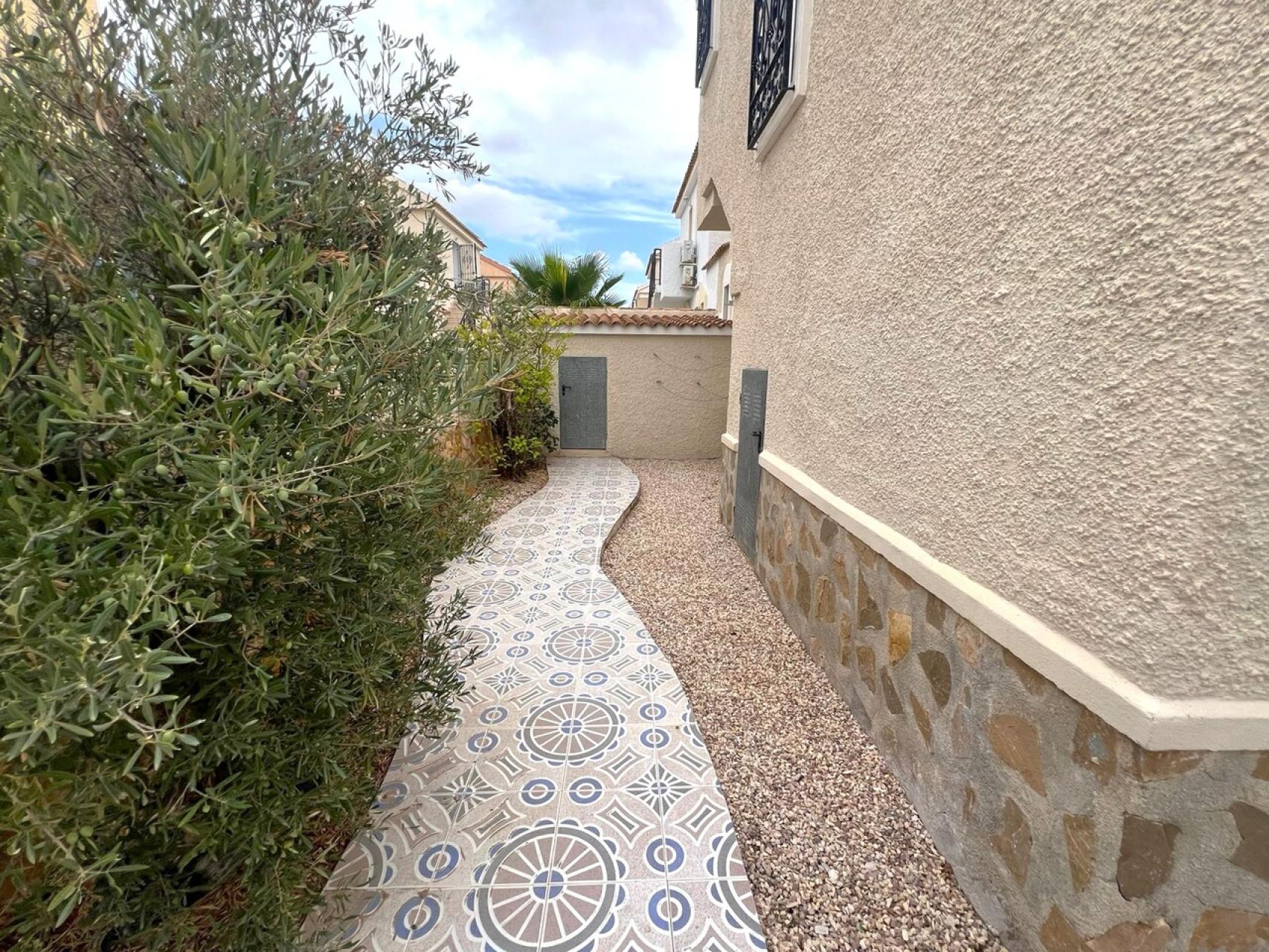 Camposol, Villa con 3 dormitorios y 3 baños