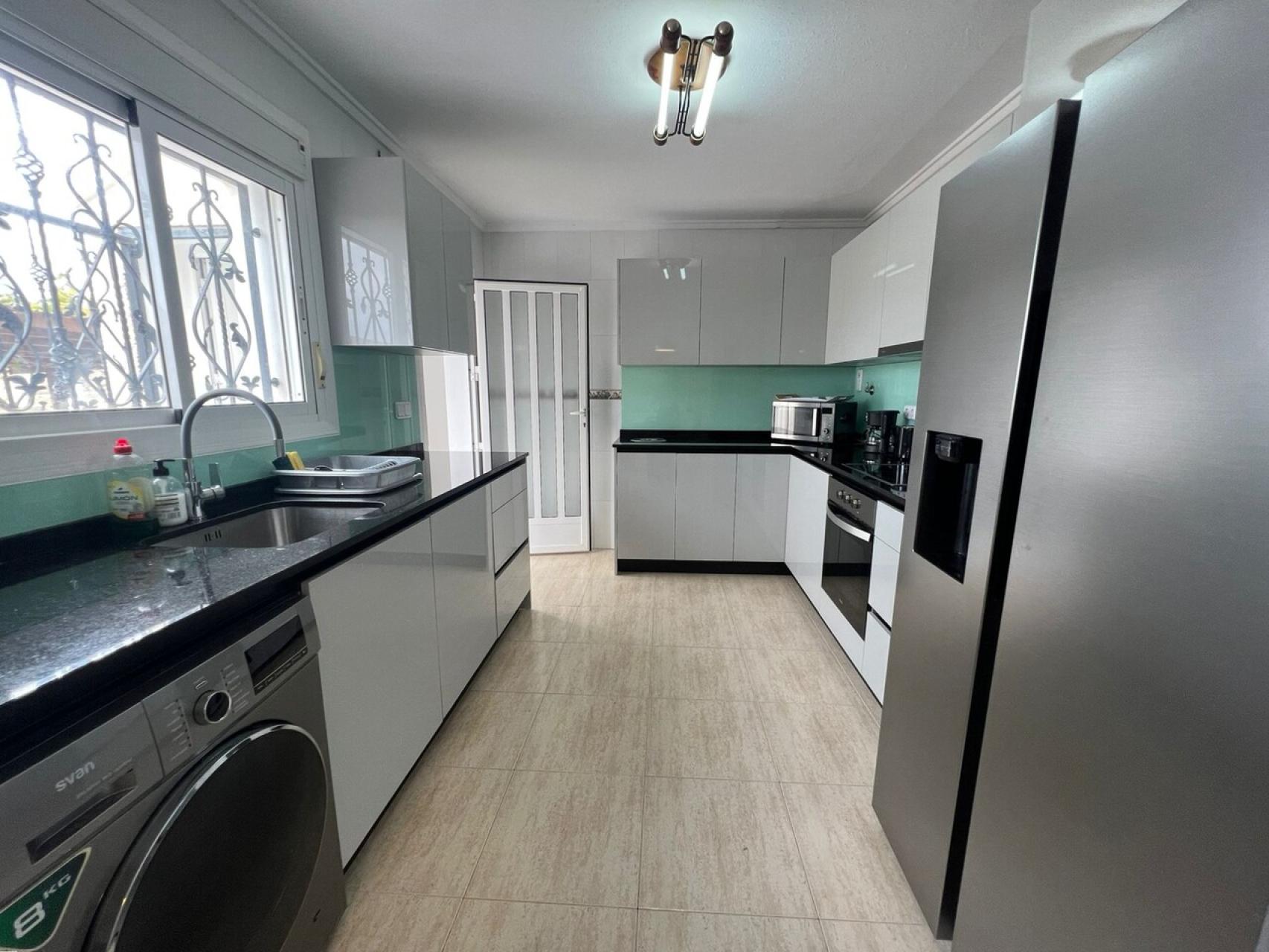 Camposol, Villa con 3 dormitorios y 3 baños