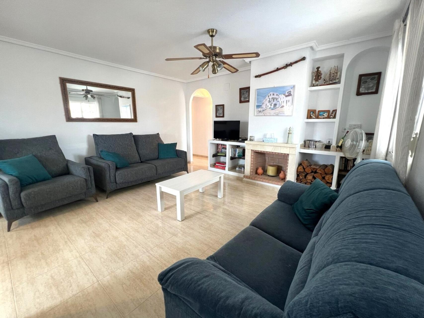 Camposol, Villa con 3 dormitorios y 3 baños