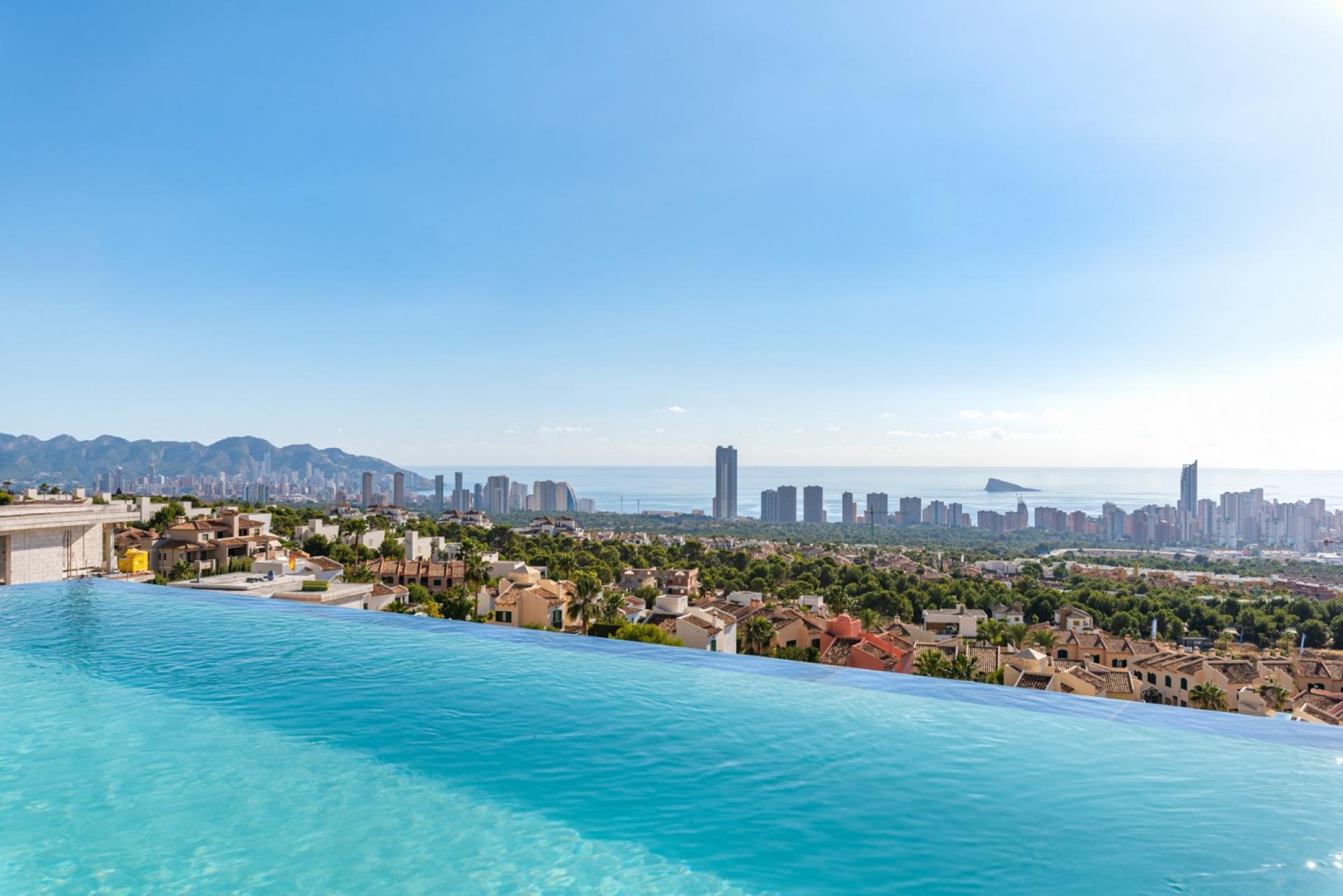Finestrat, Neu gebaute Luxusvilla mit Meerblick