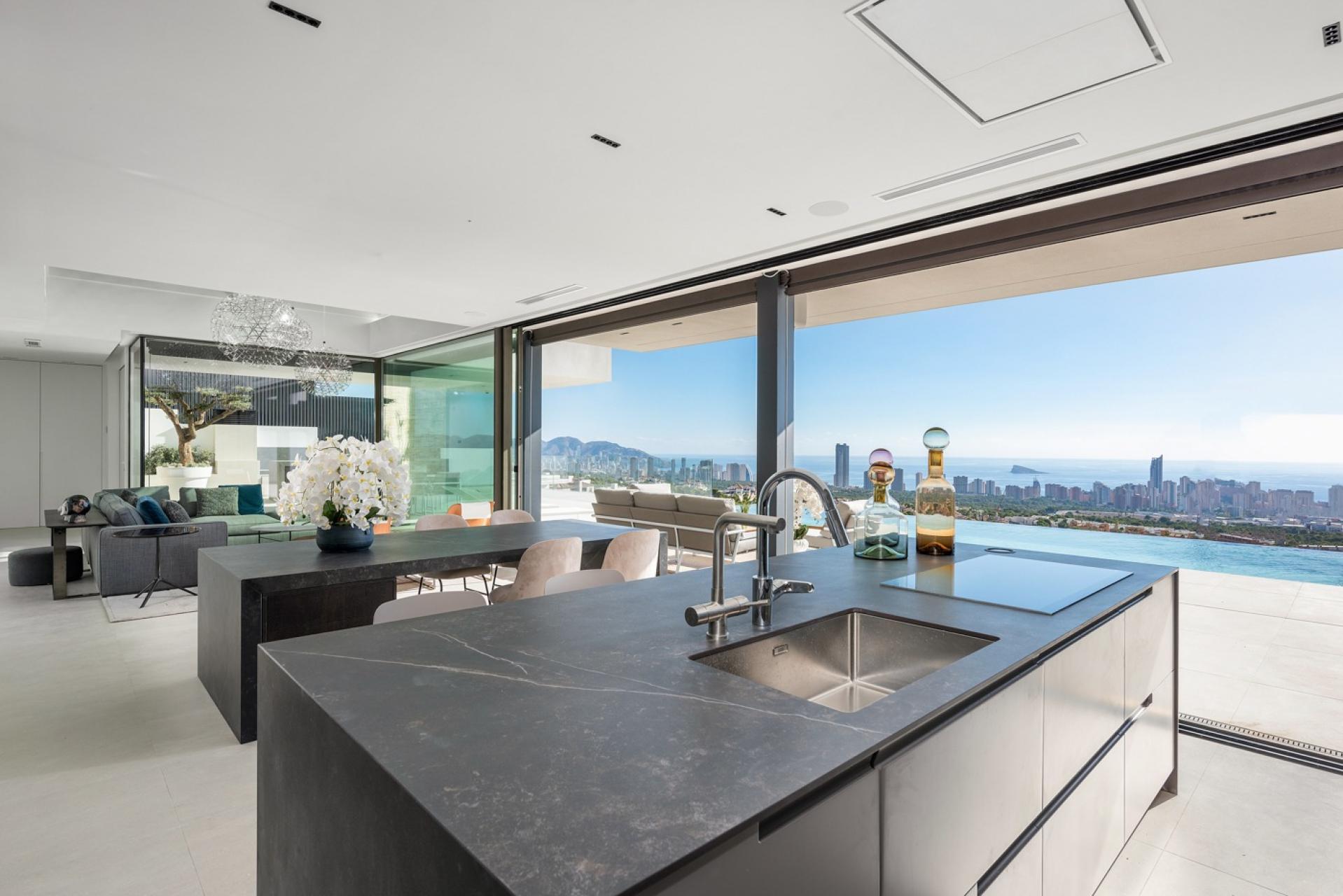 Finestrat, Neu gebaute Luxusvilla mit Meerblick