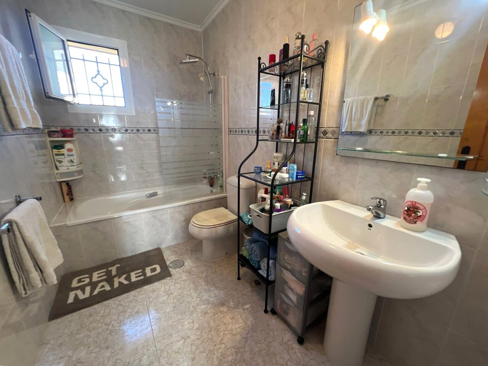 Camposol, Villa Independiente 3 dormitorios 3 baños