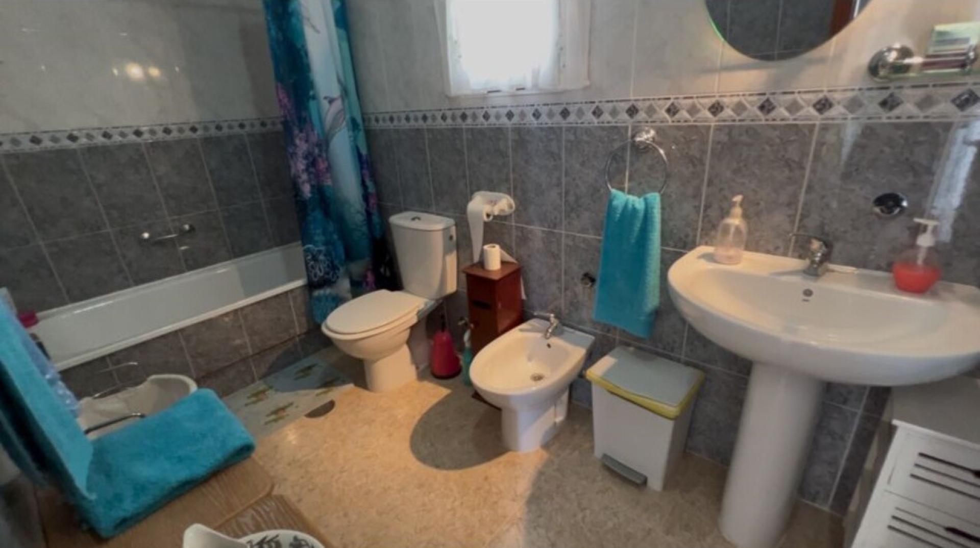 Camposol, Villa Independiente con 3 dormitorios y 3 baños