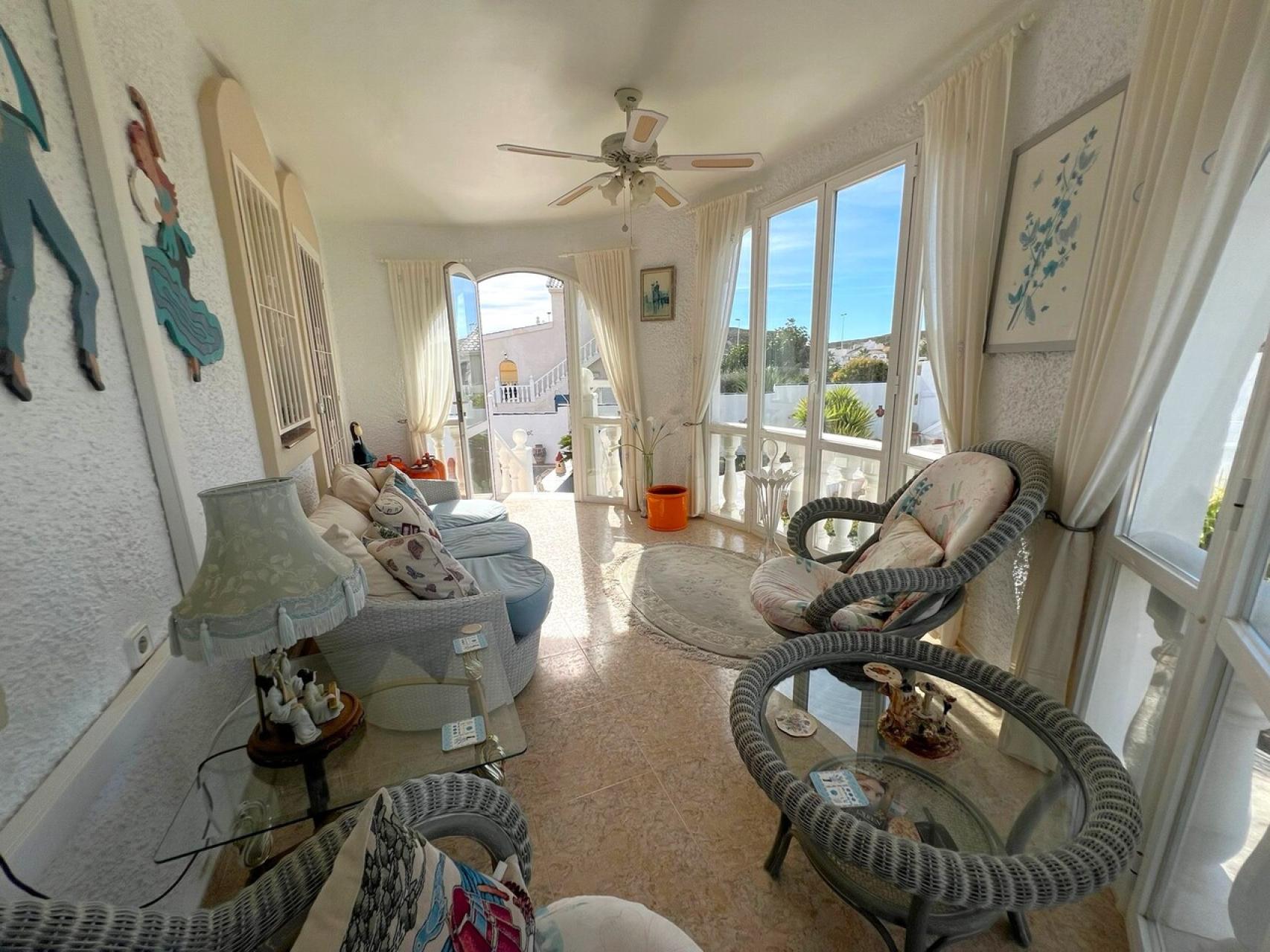 Camposol, Villa Independiente con 3 dormitorios y 3 baños