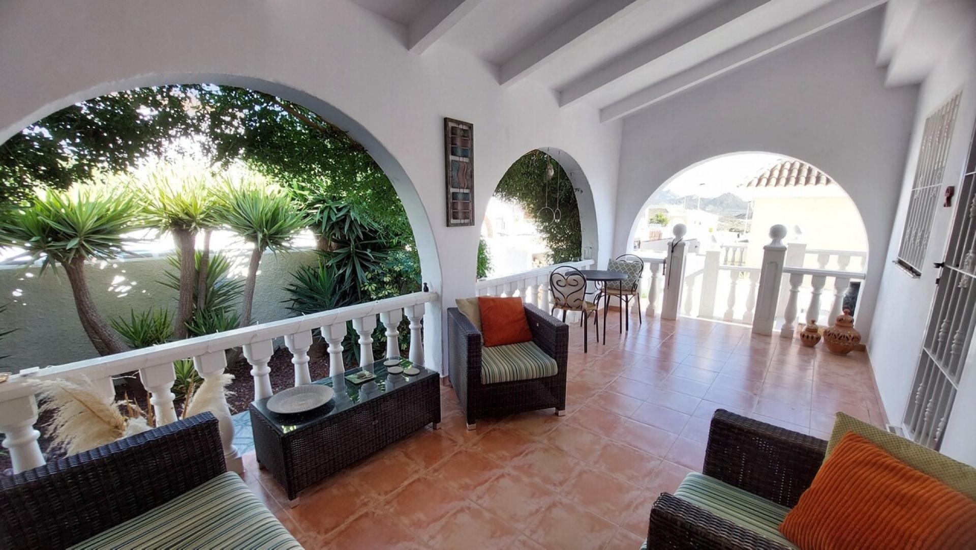 Camposol, Villa Independiente con 3 dormitorios y 2 baños