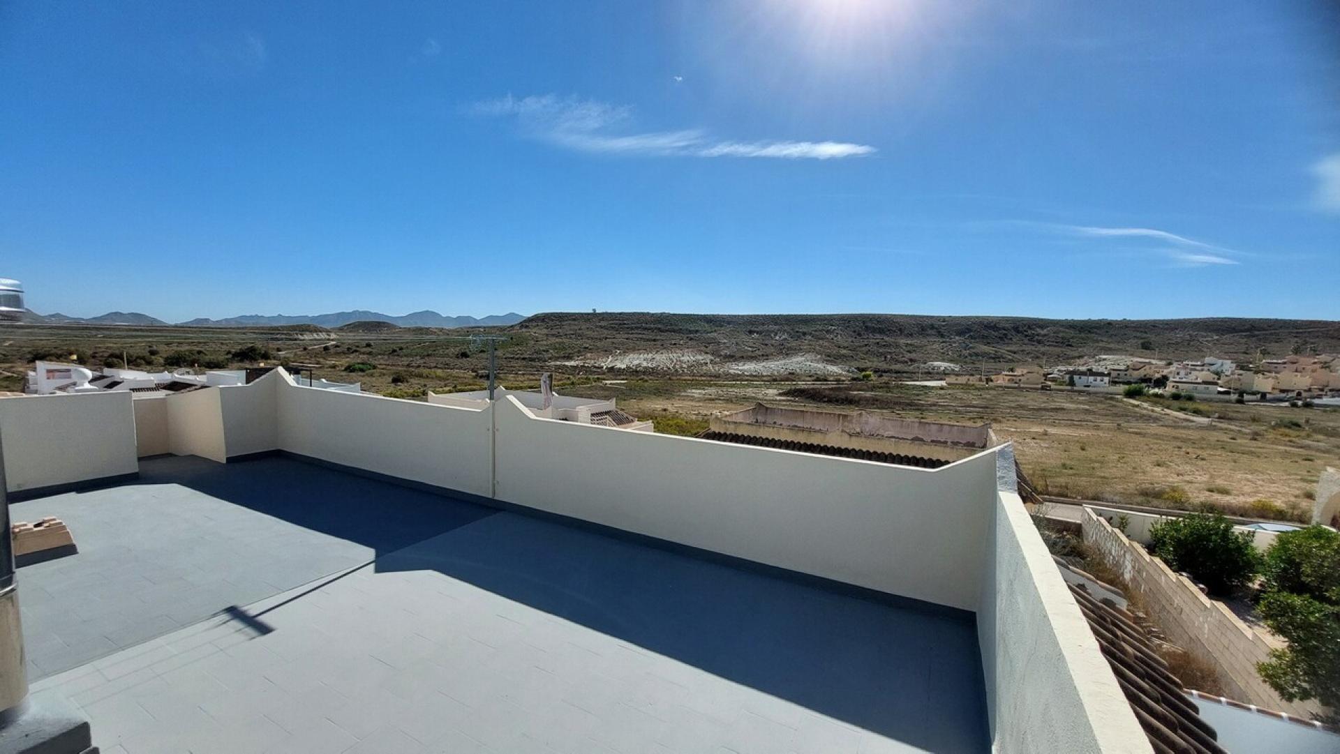 Camposol, Villa Independiente con 3 dormitorios y 2 baños