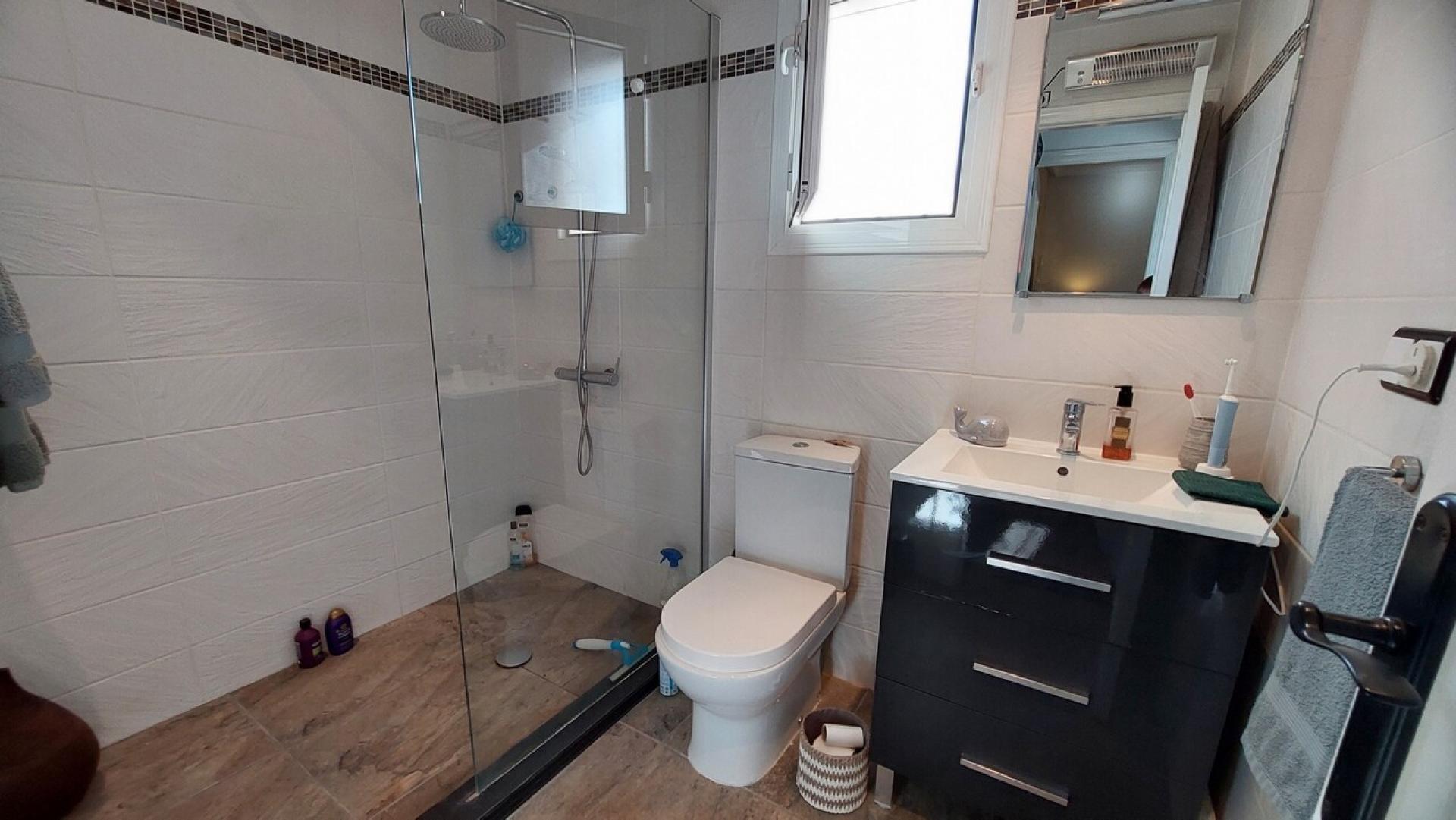 Camposol, Villa Independiente con 3 dormitorios y 2 baños